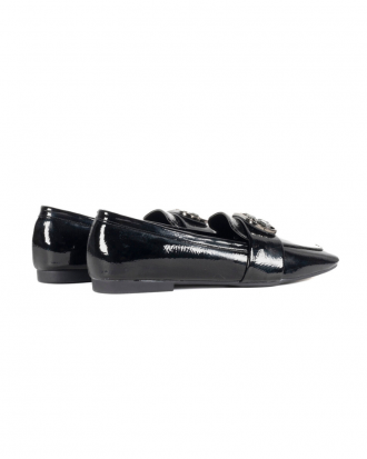 Black patent women's moccasin with rhinestone buckle