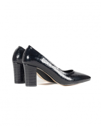 Black square heel pump with crocodile effect