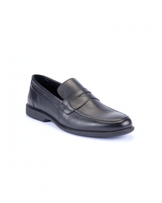 Black leather men's loafers with a comfortable small heel